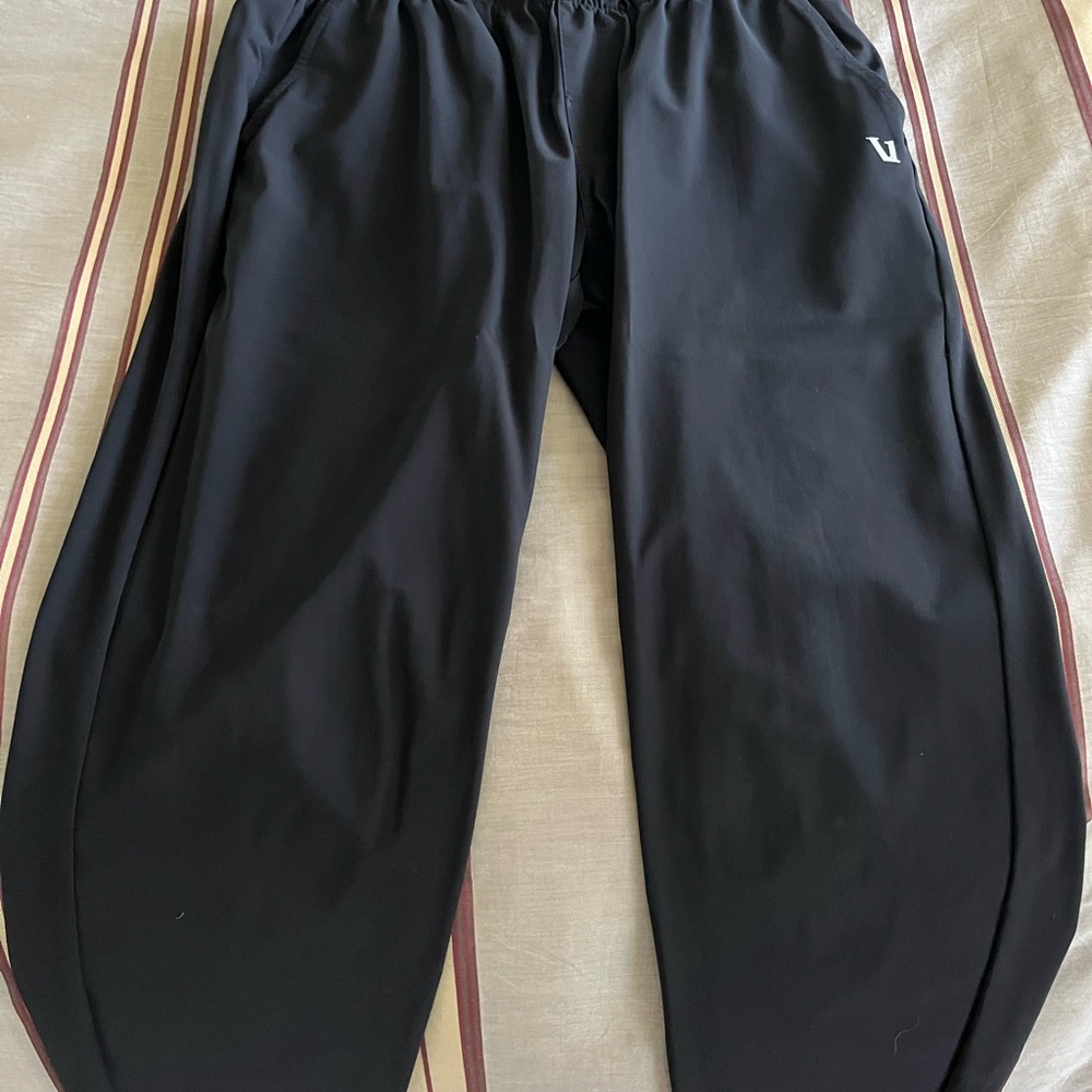 Vuori Men's Black Joggers